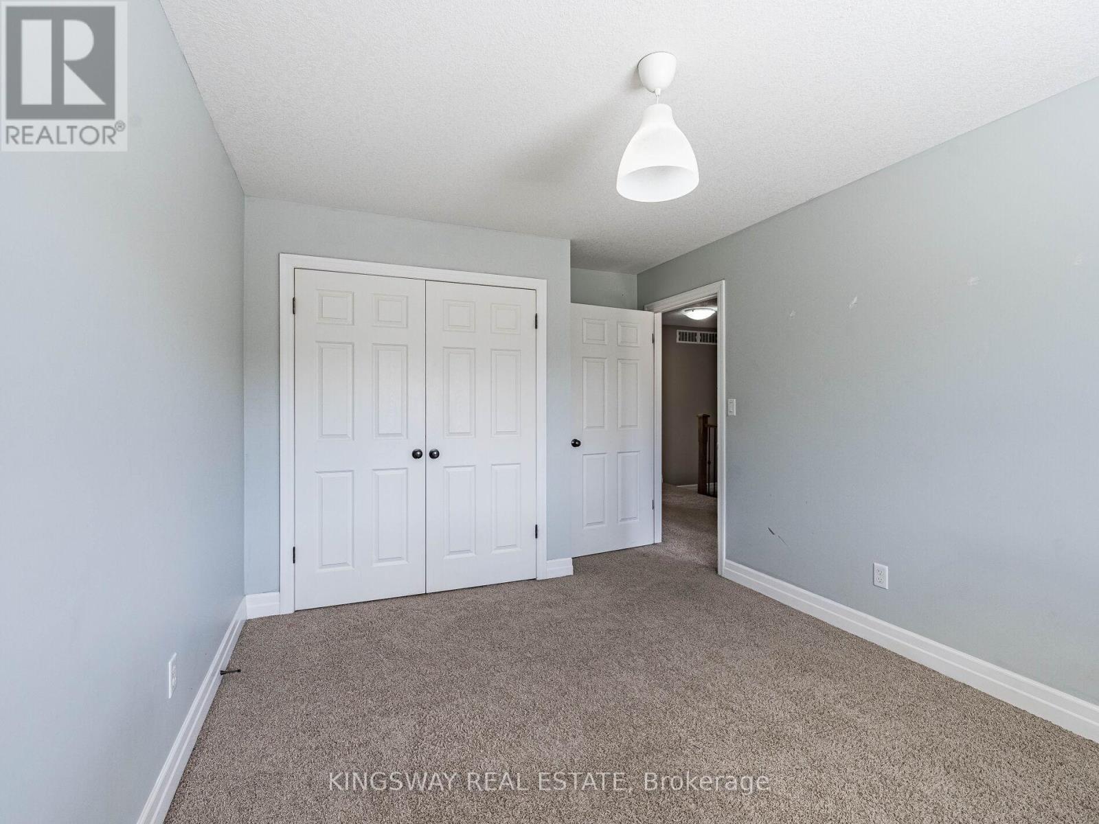 15 - 275 Old Huron Road E, Kitchener, ON