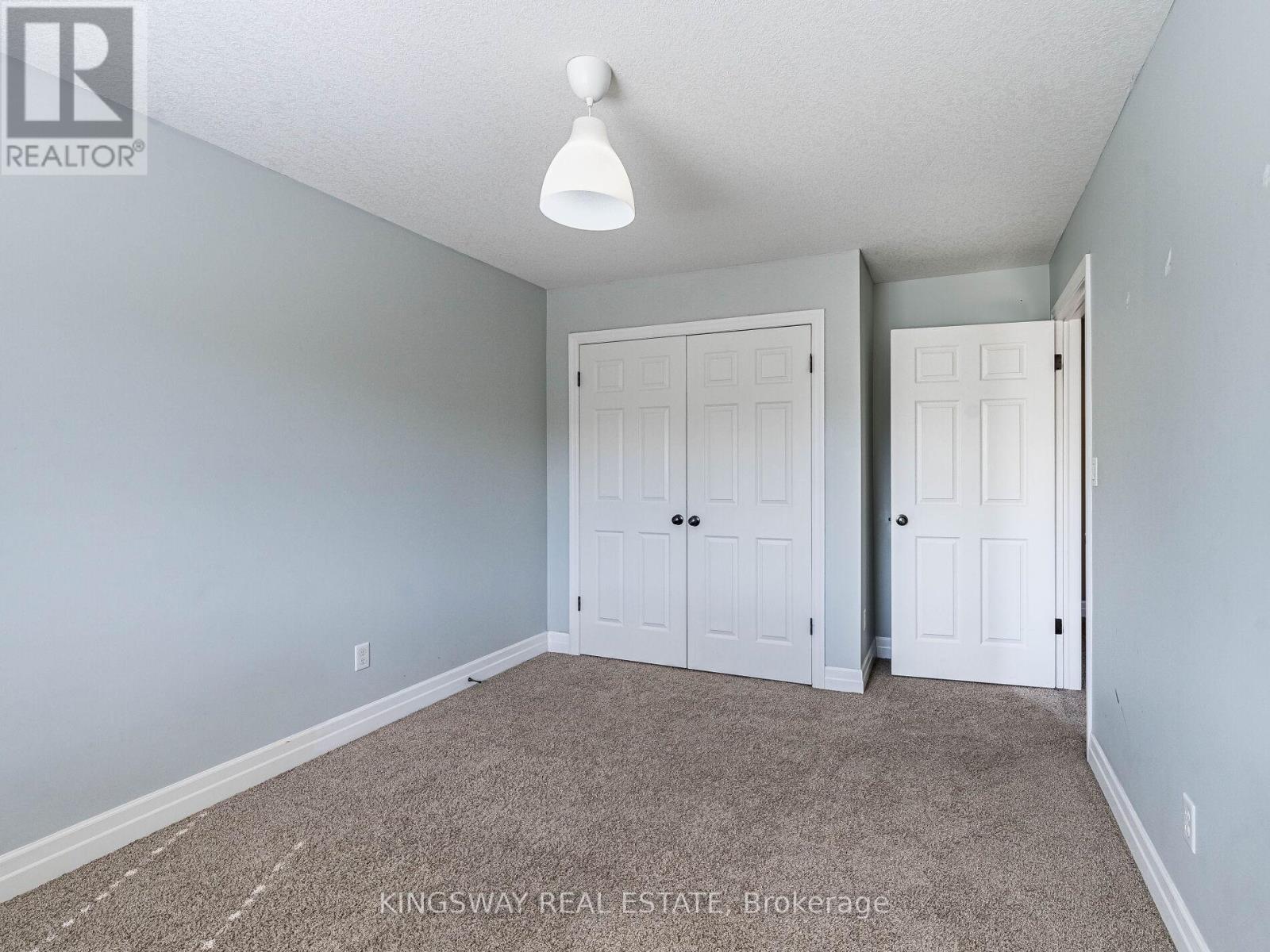 15 - 275 Old Huron Road E, Kitchener, ON