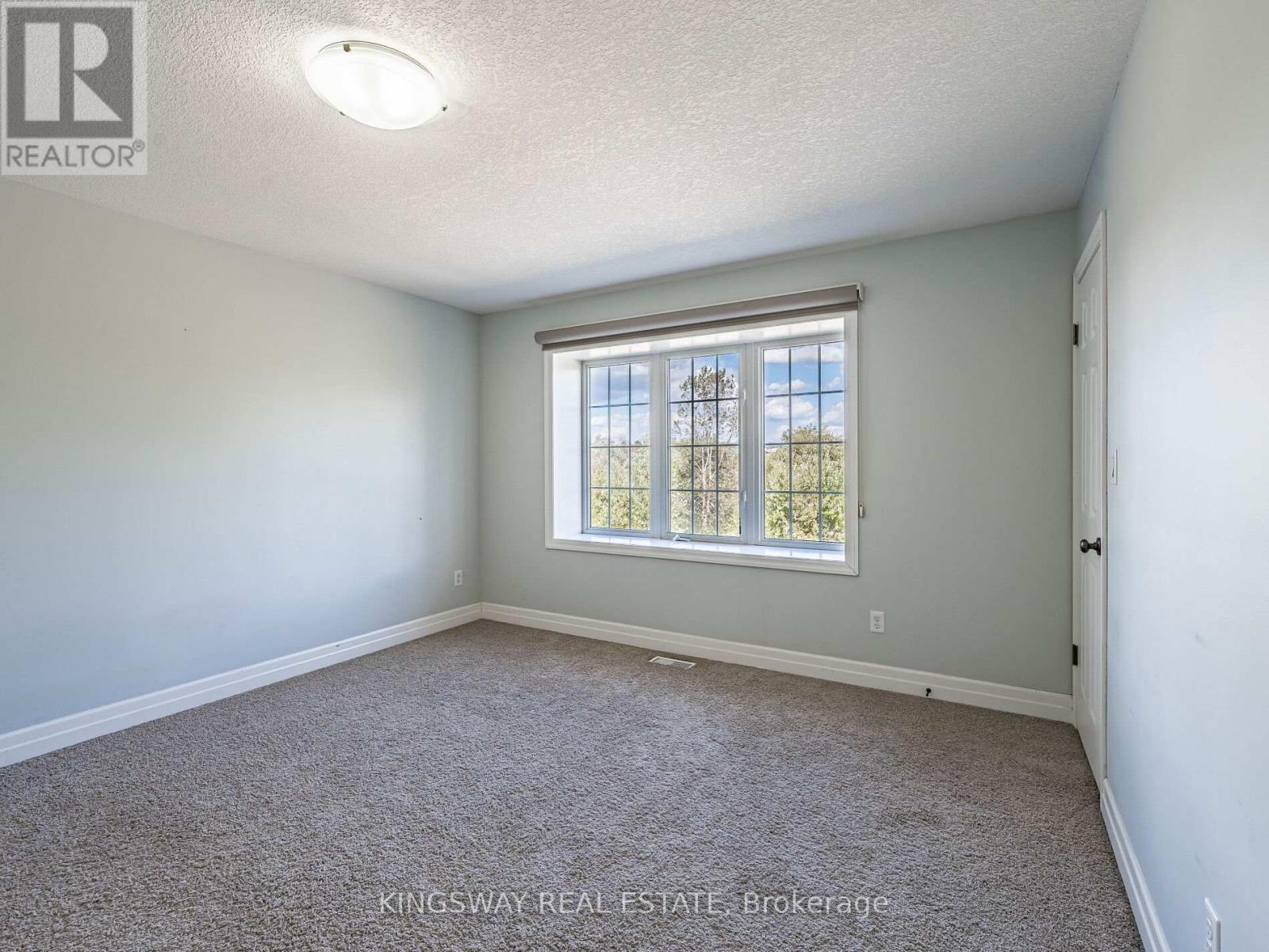 15 - 275 Old Huron Road E, Kitchener, ON