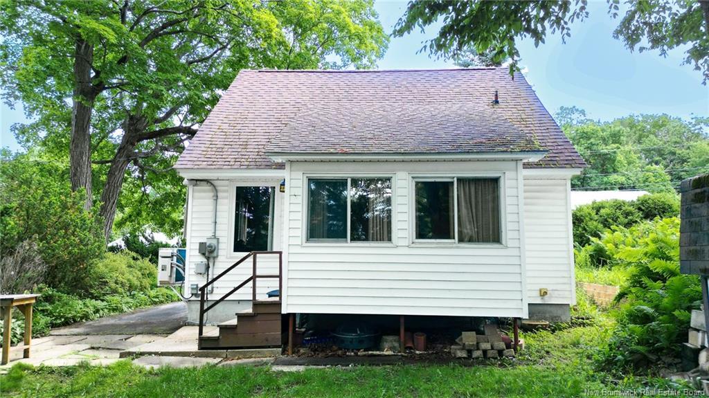 711 Reid St, Fredericton, NB