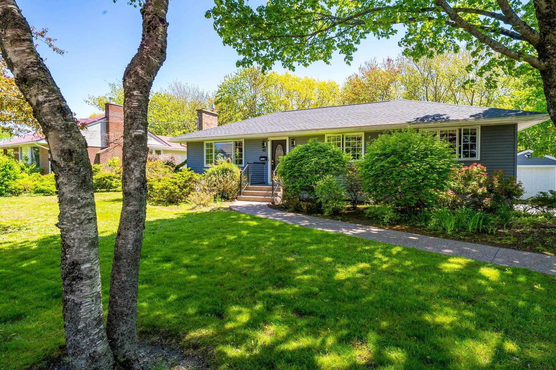 42 Castle Hill Drive, Halifax, NS