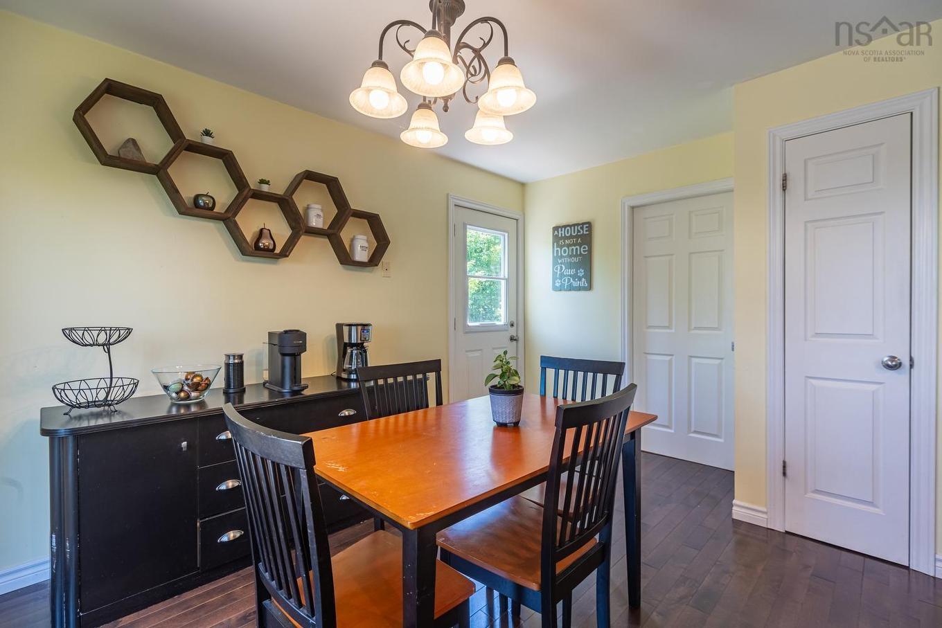 23 Macfarlane Street, Lake Echo, NS