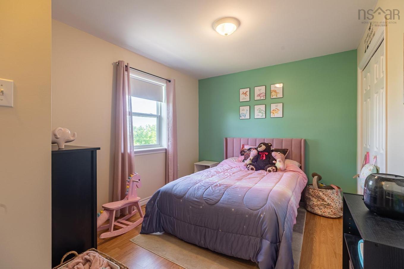 23 Macfarlane Street, Lake Echo, NS