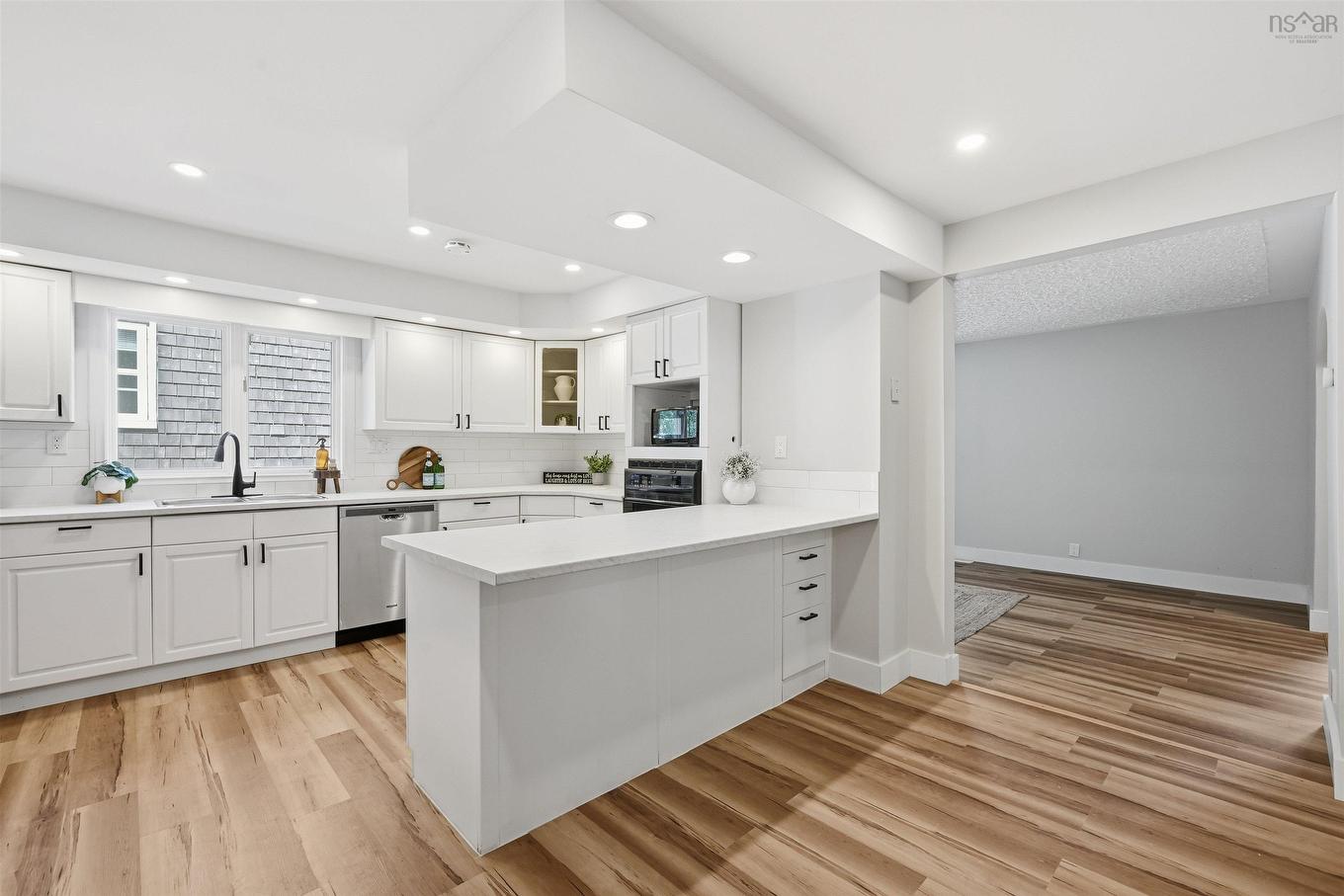 6521 Bayers Road, Halifax, NS