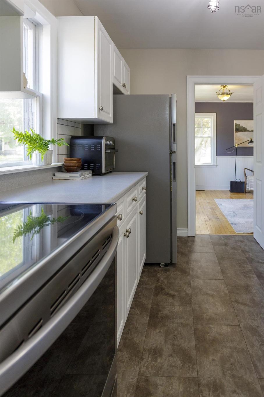 160 Cottage St, Berwick, NS - Indoor Photo Showing Kitchen