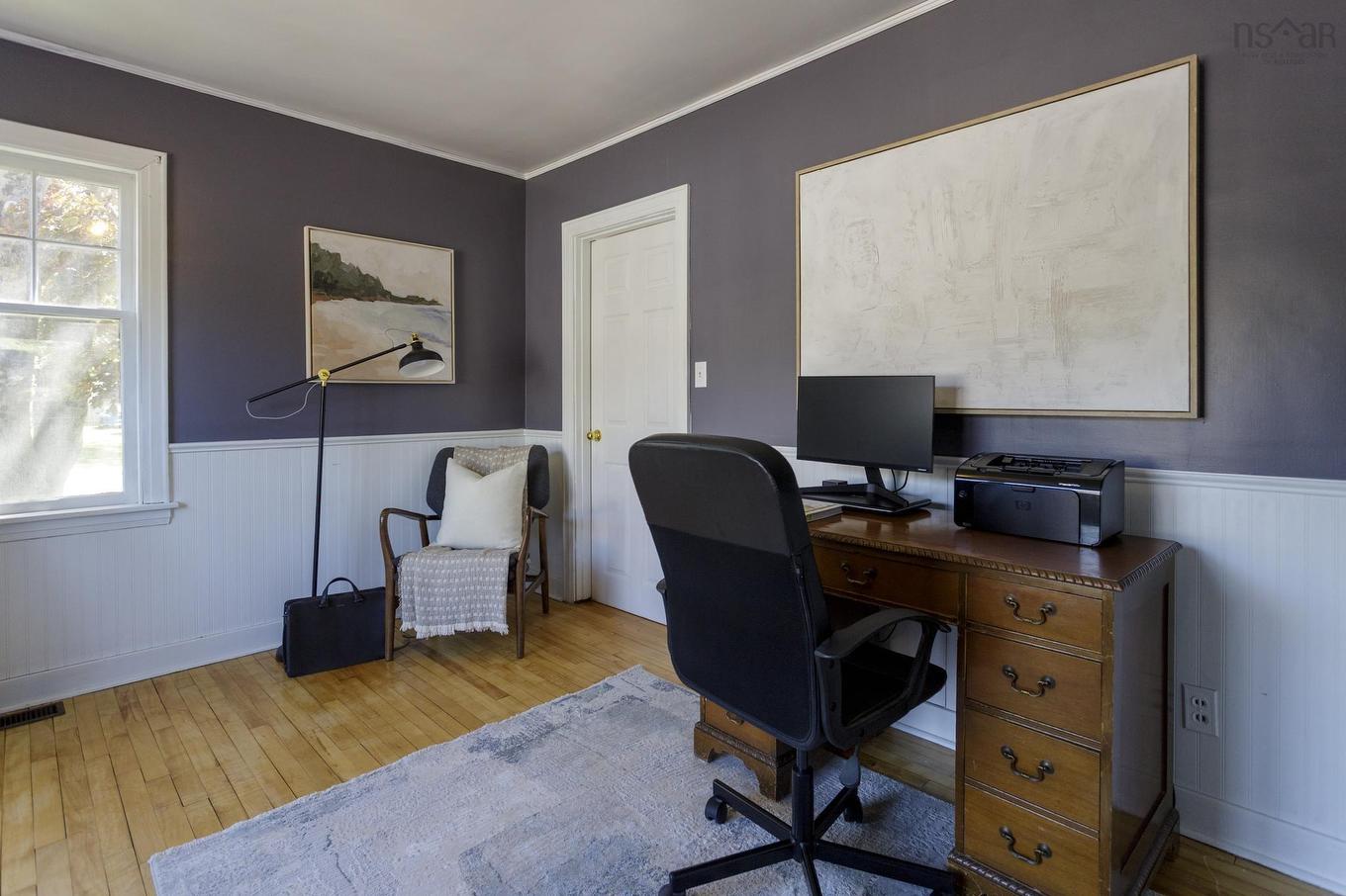 160 Cottage St, Berwick, NS - Indoor Photo Showing Office