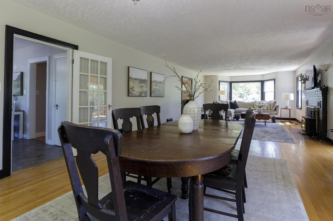 160 Cottage St, Berwick, NS - Indoor Photo Showing Dining Room