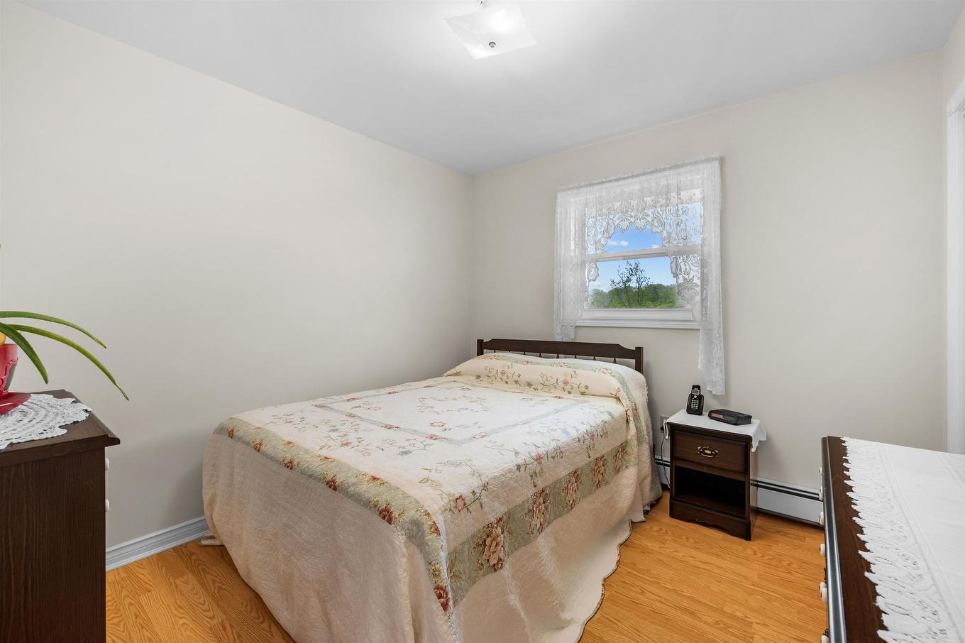 8 Oakland Drive, Charlottetown, PE