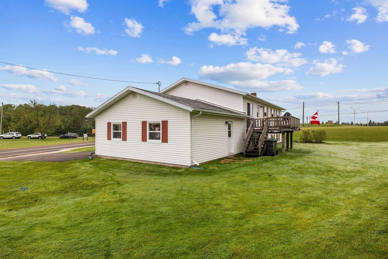 8 Oakland Drive, Charlottetown, PE