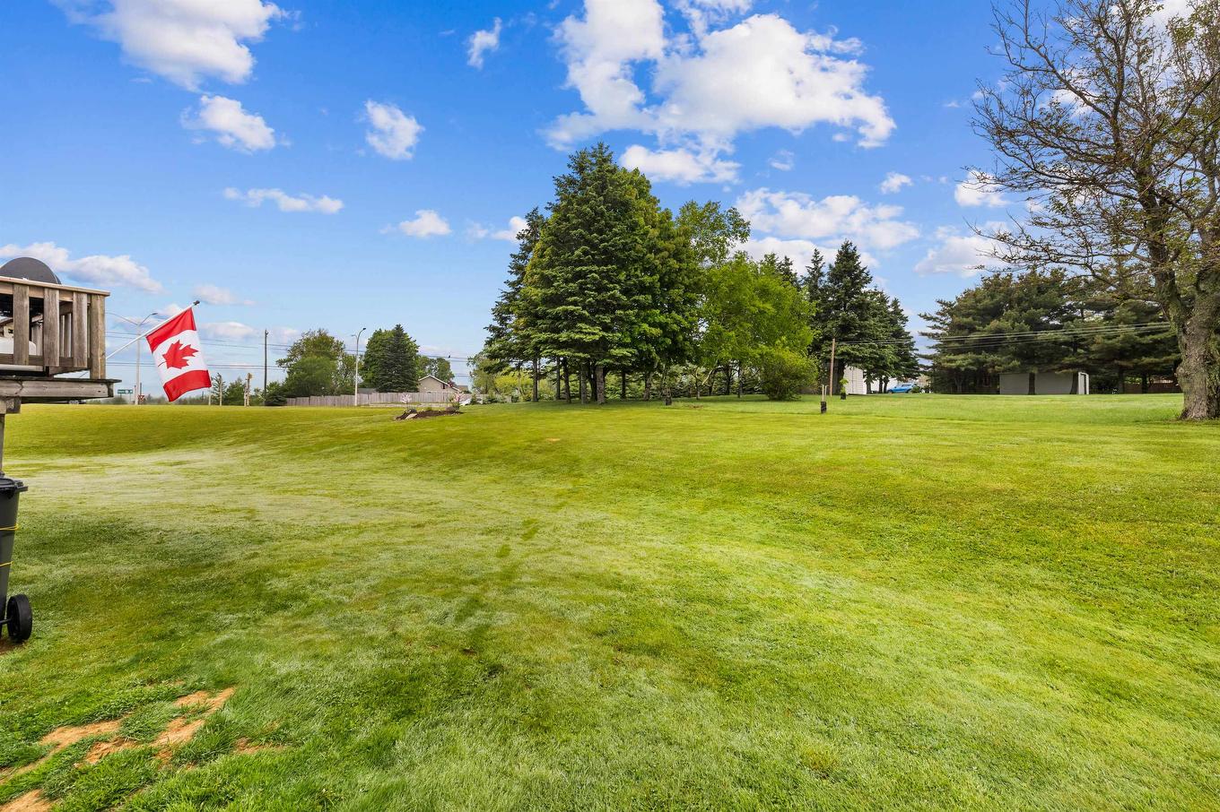 8 Oakland Drive, Charlottetown, PE