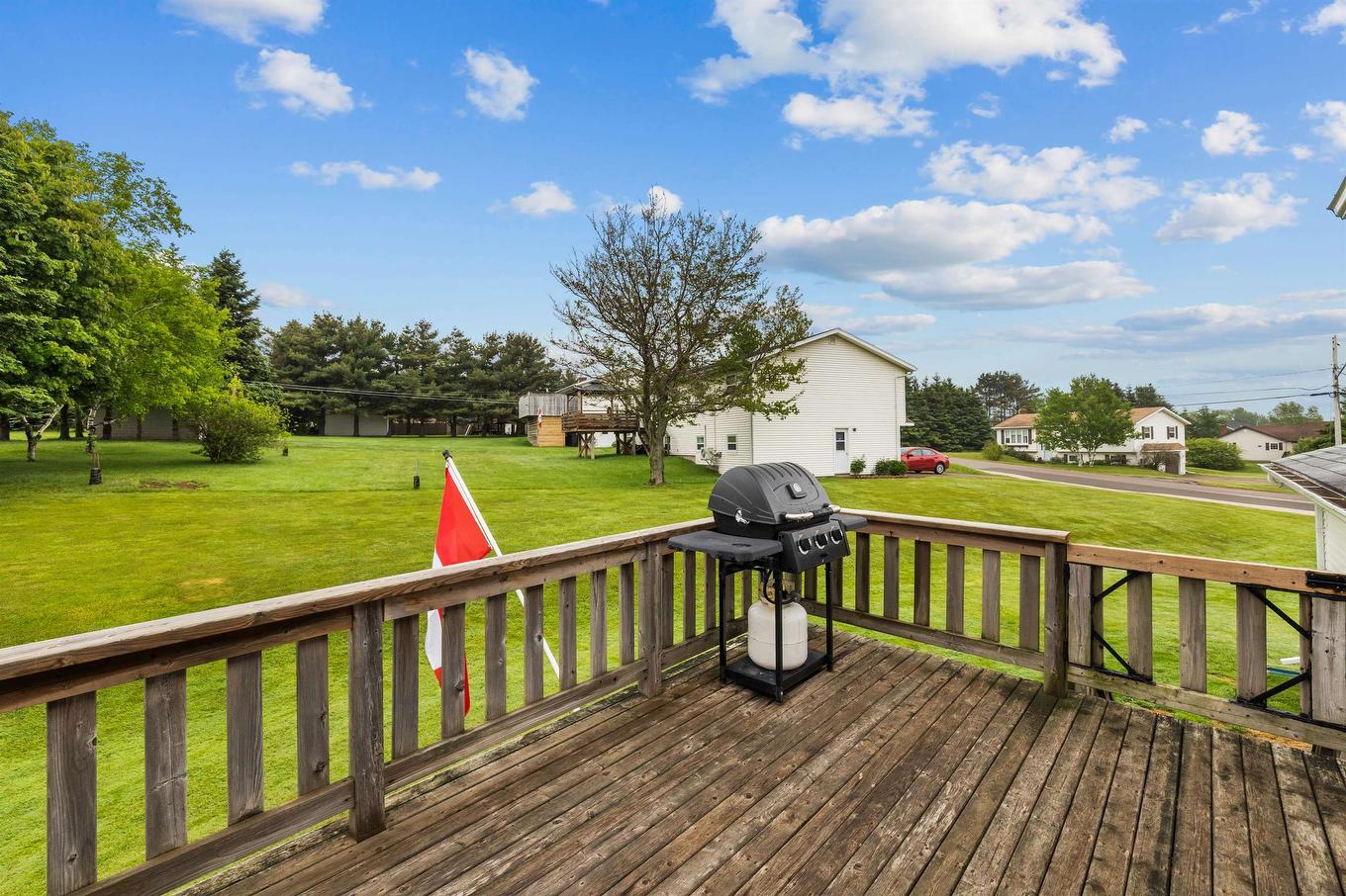 8 Oakland Drive, Charlottetown, PE