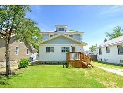 46 CHESTNUT Leamington, ON N8H 3K3