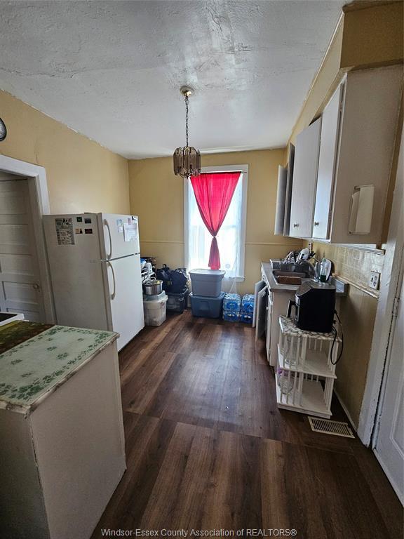 365 Marentette, Windsor, ON