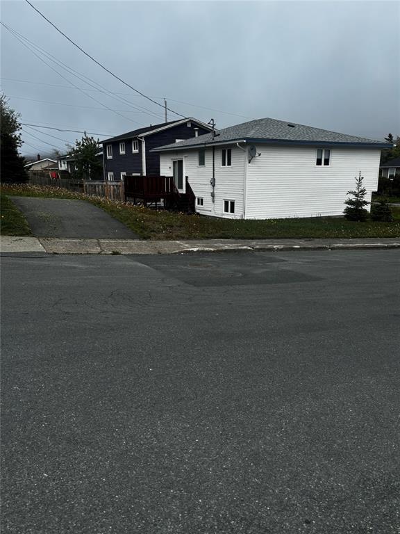 76 Beacon Hill Crescent, St. John'S, NL