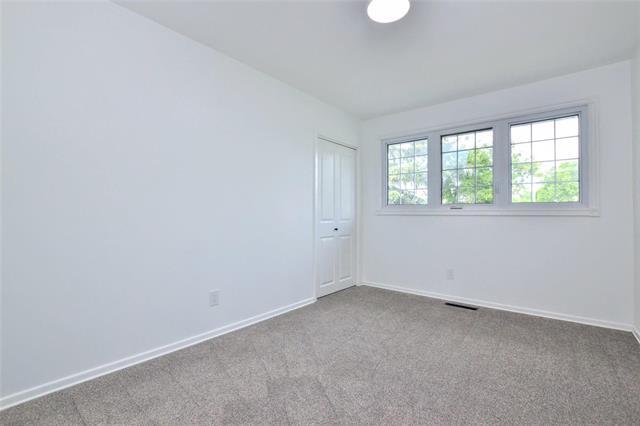 759 Sturgeon Rd, Winnipeg, MB