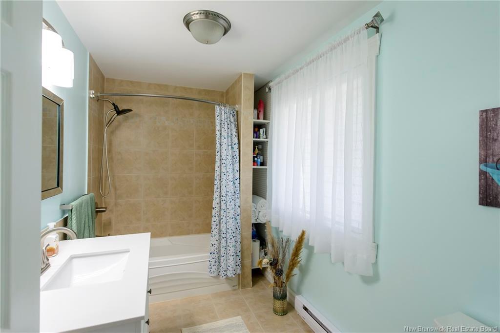 33 Clinton Dr, Willow Grove, NB
