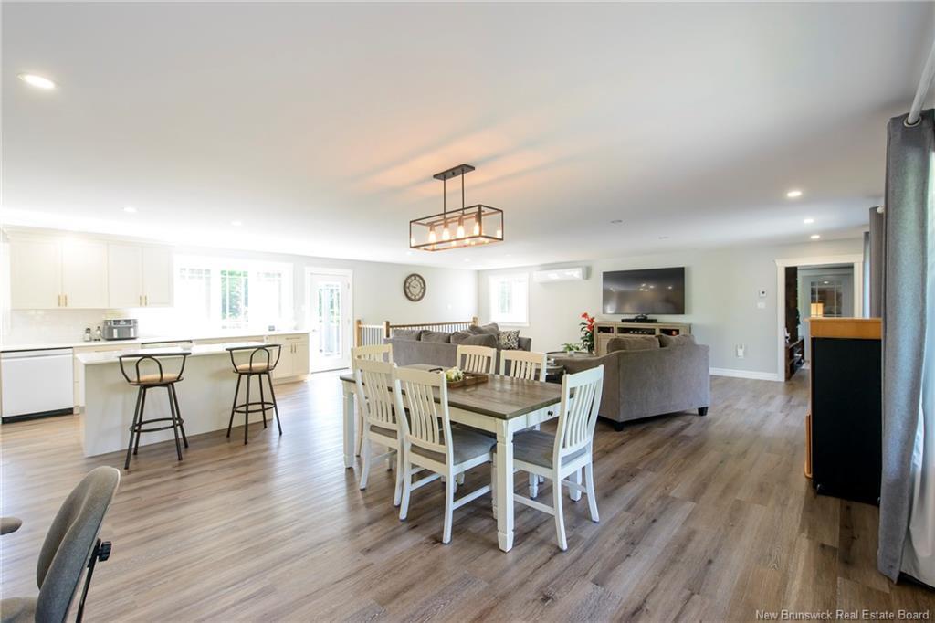 33 Clinton Dr, Willow Grove, NB