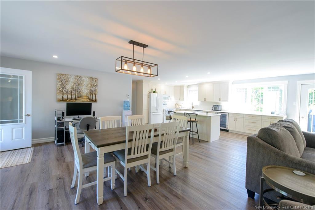 33 Clinton Dr, Willow Grove, NB