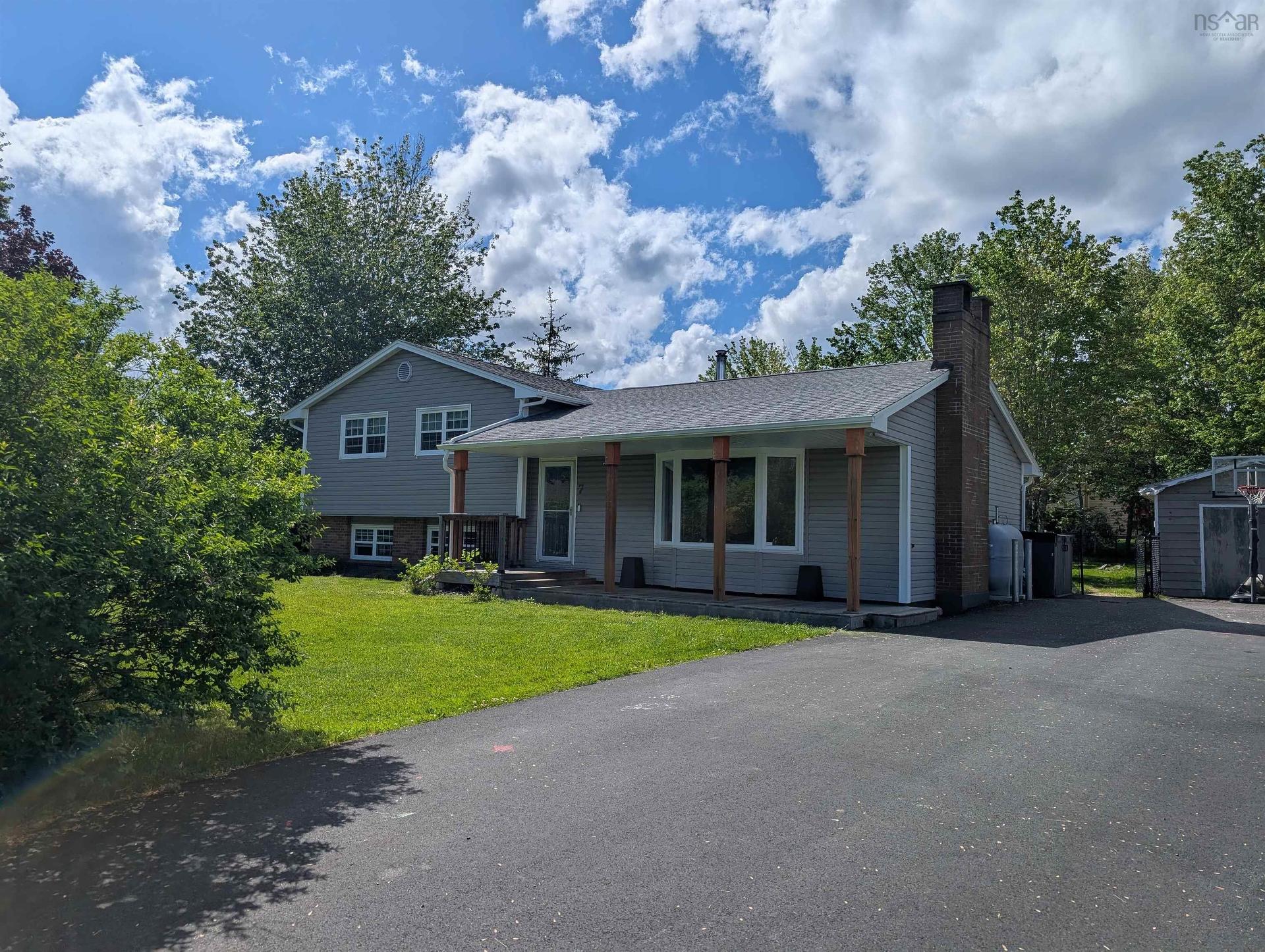 7 Heather Lane, Enfield, NS