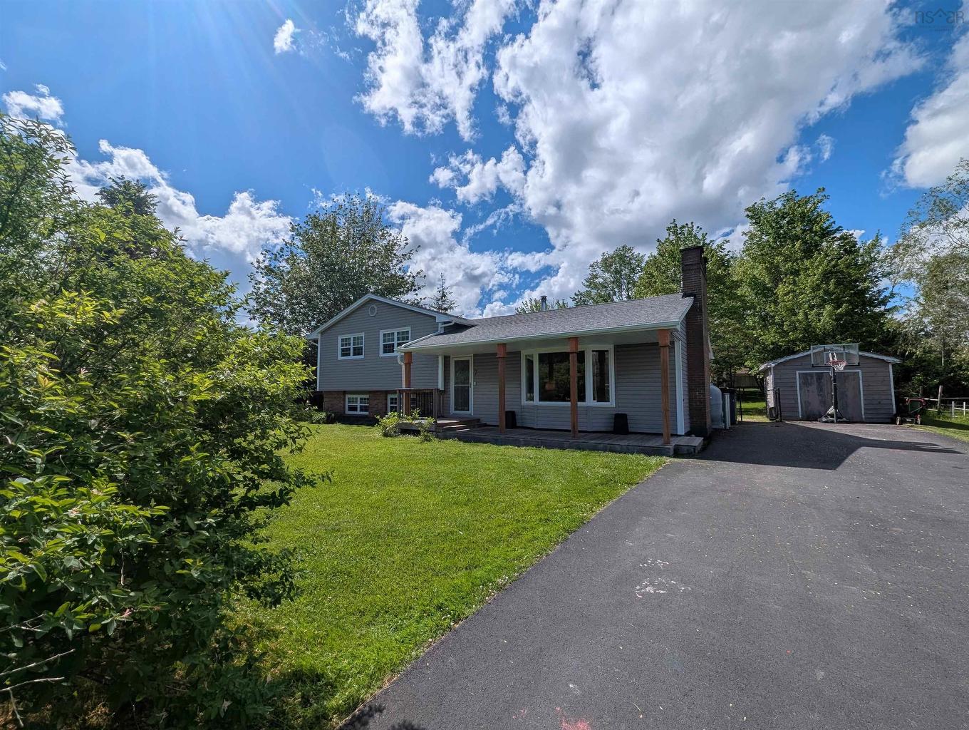 7 Heather Lane, Enfield, NS