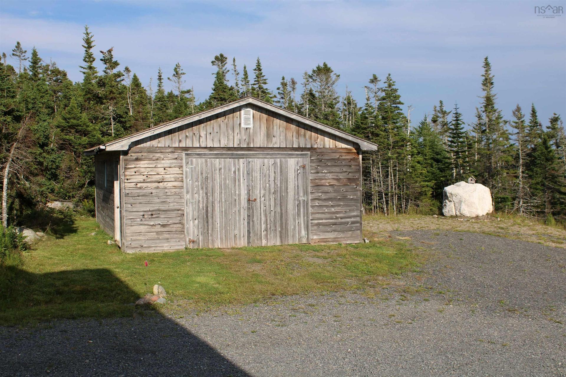 15+17 R-24, Cole Harbour, NS