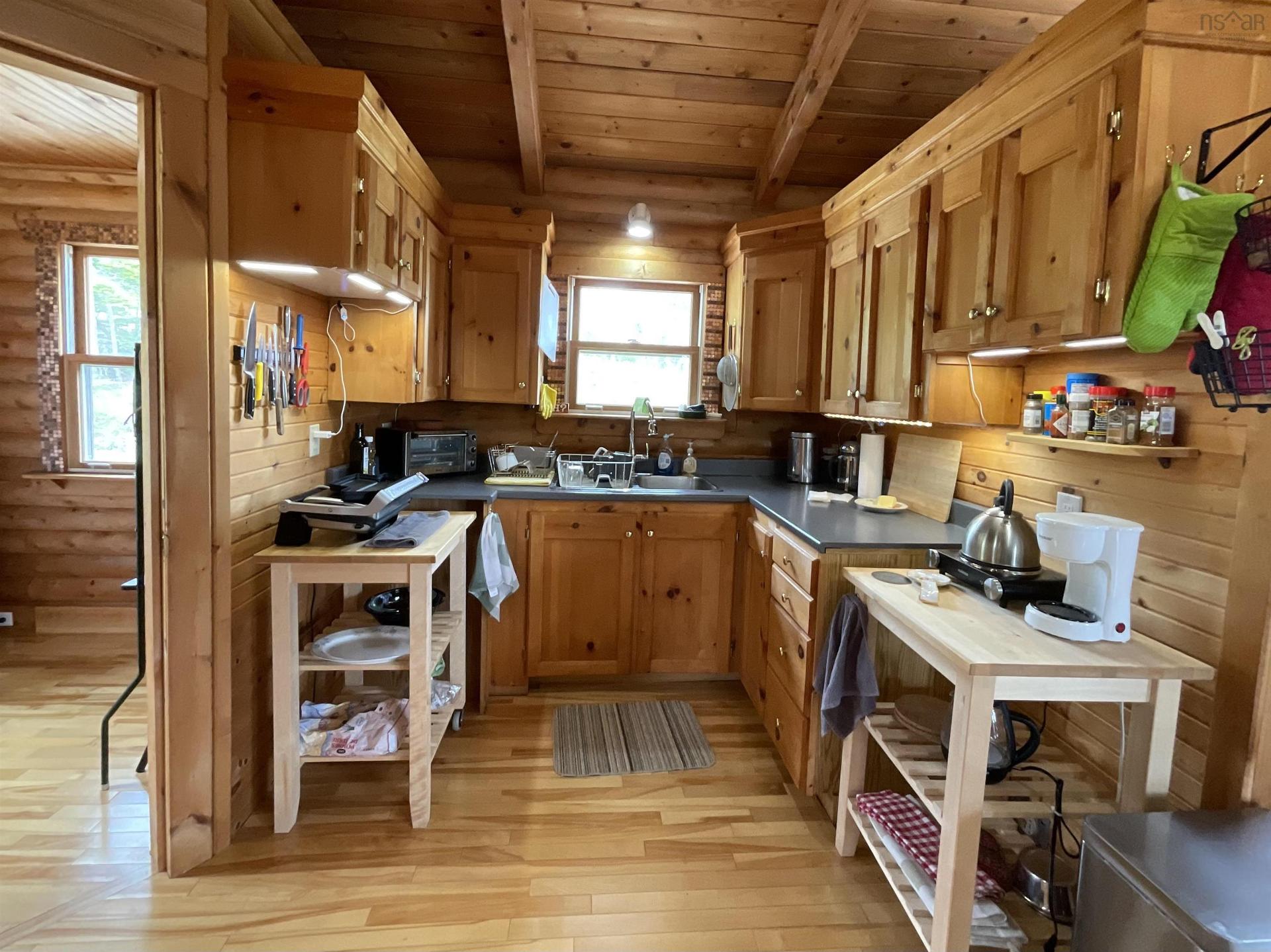 15+17 R-24, Cole Harbour, NS