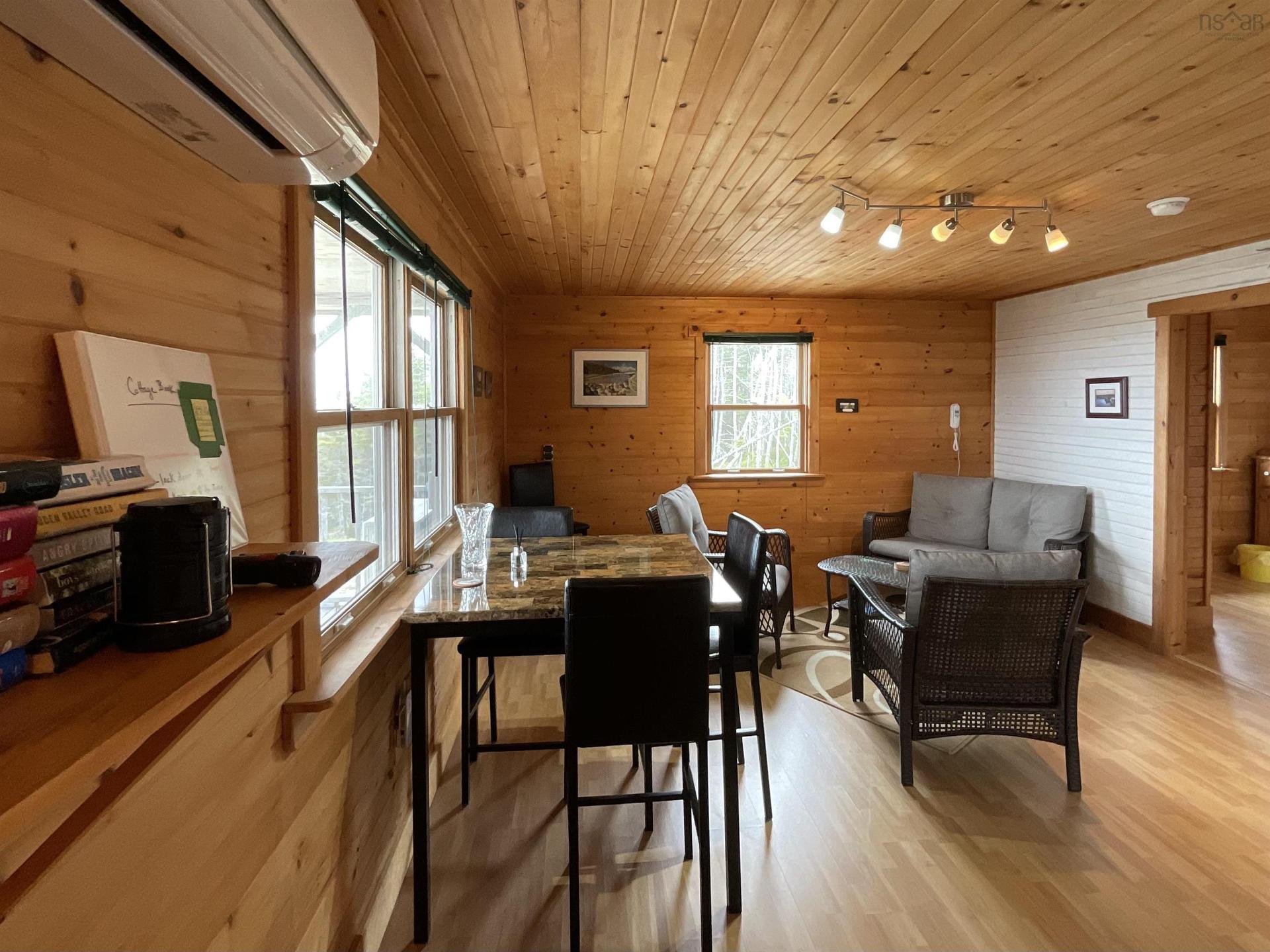 15+17 R-24, Cole Harbour, NS