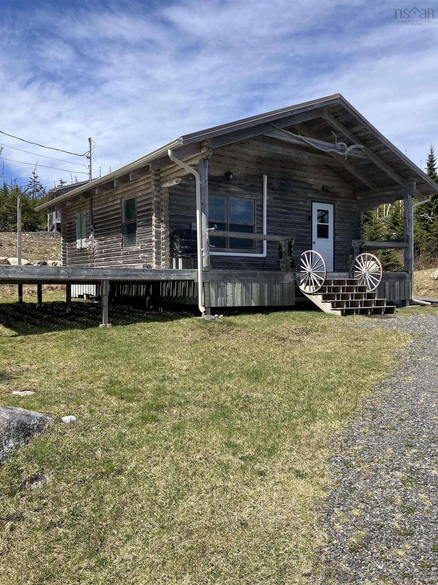15+17 R-24, Cole Harbour, NS