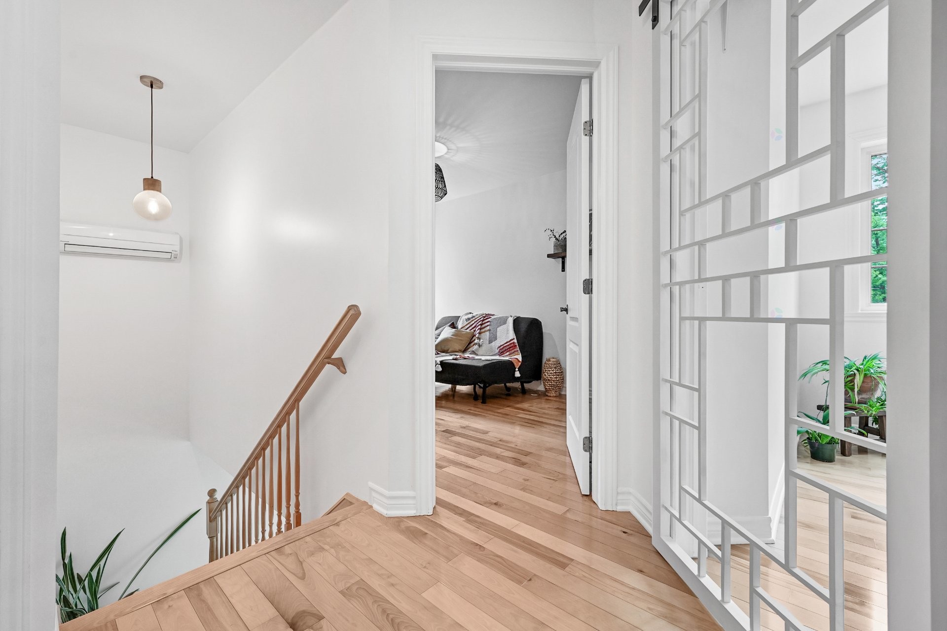 Autre - 165 Rue Pierre, Sainte-Sabine, QC - Indoor Photo Showing Other Room