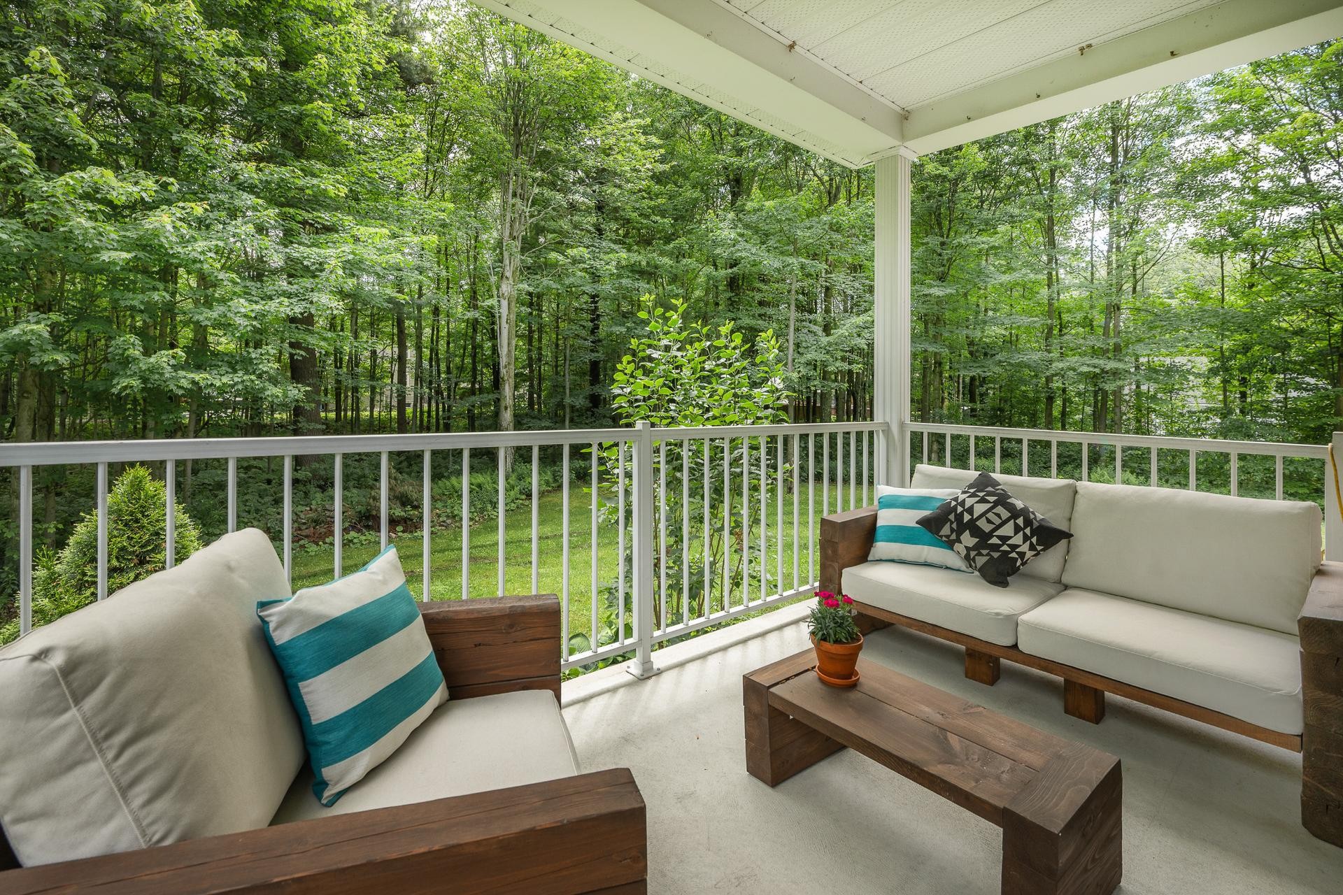 Balcon - 165 Rue Pierre, Sainte-Sabine, QC - Outdoor With Deck Patio Veranda With Exterior