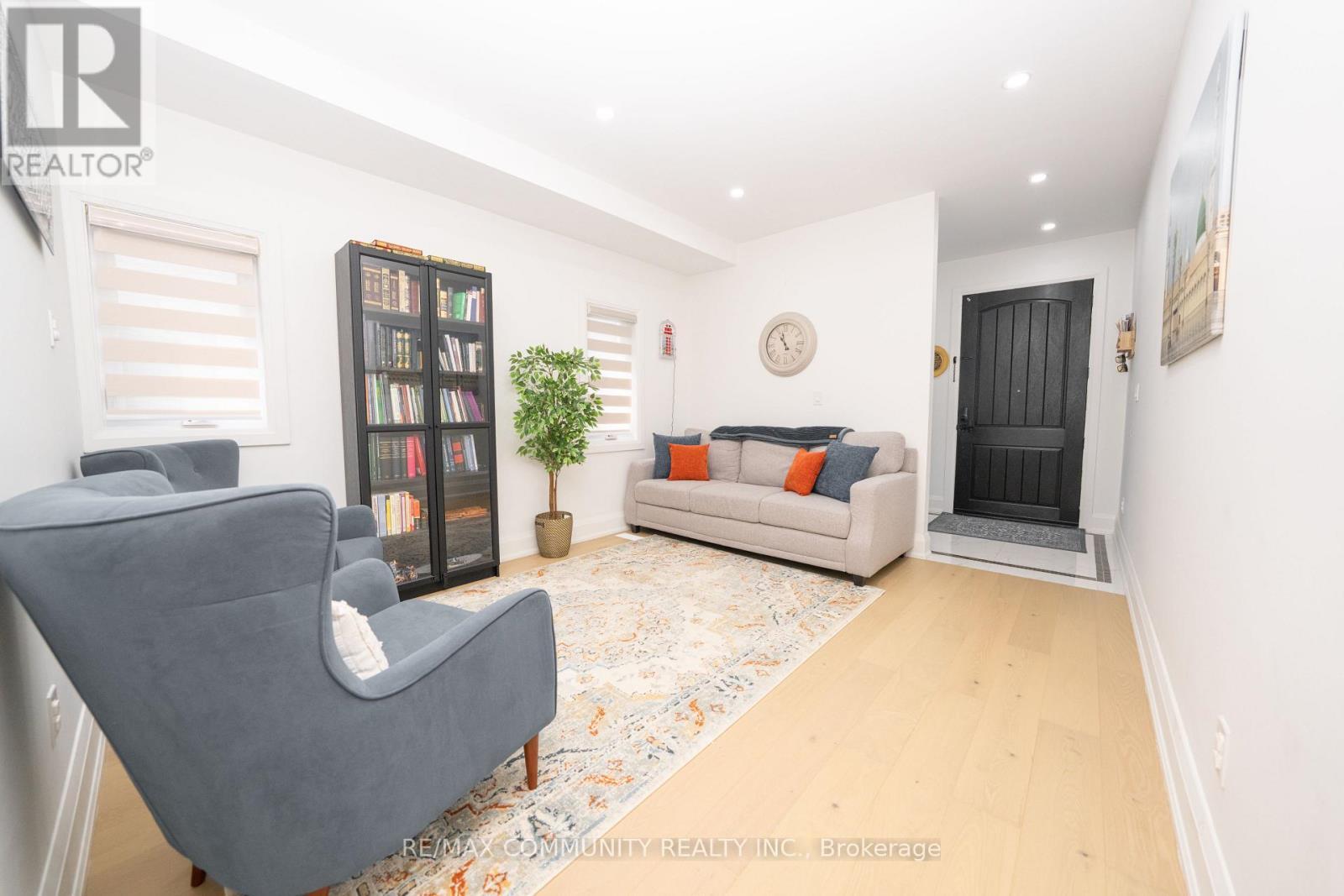 75B Kitchener Road, Toronto, ON