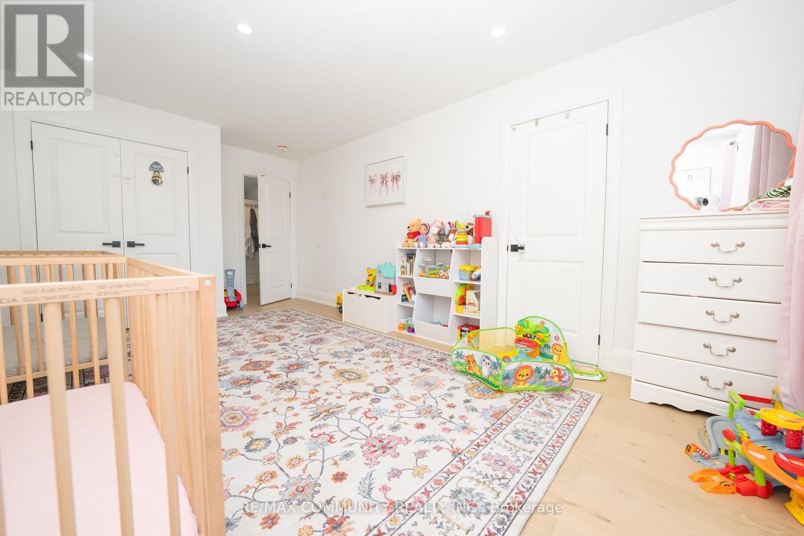 75B Kitchener Road, Toronto, ON