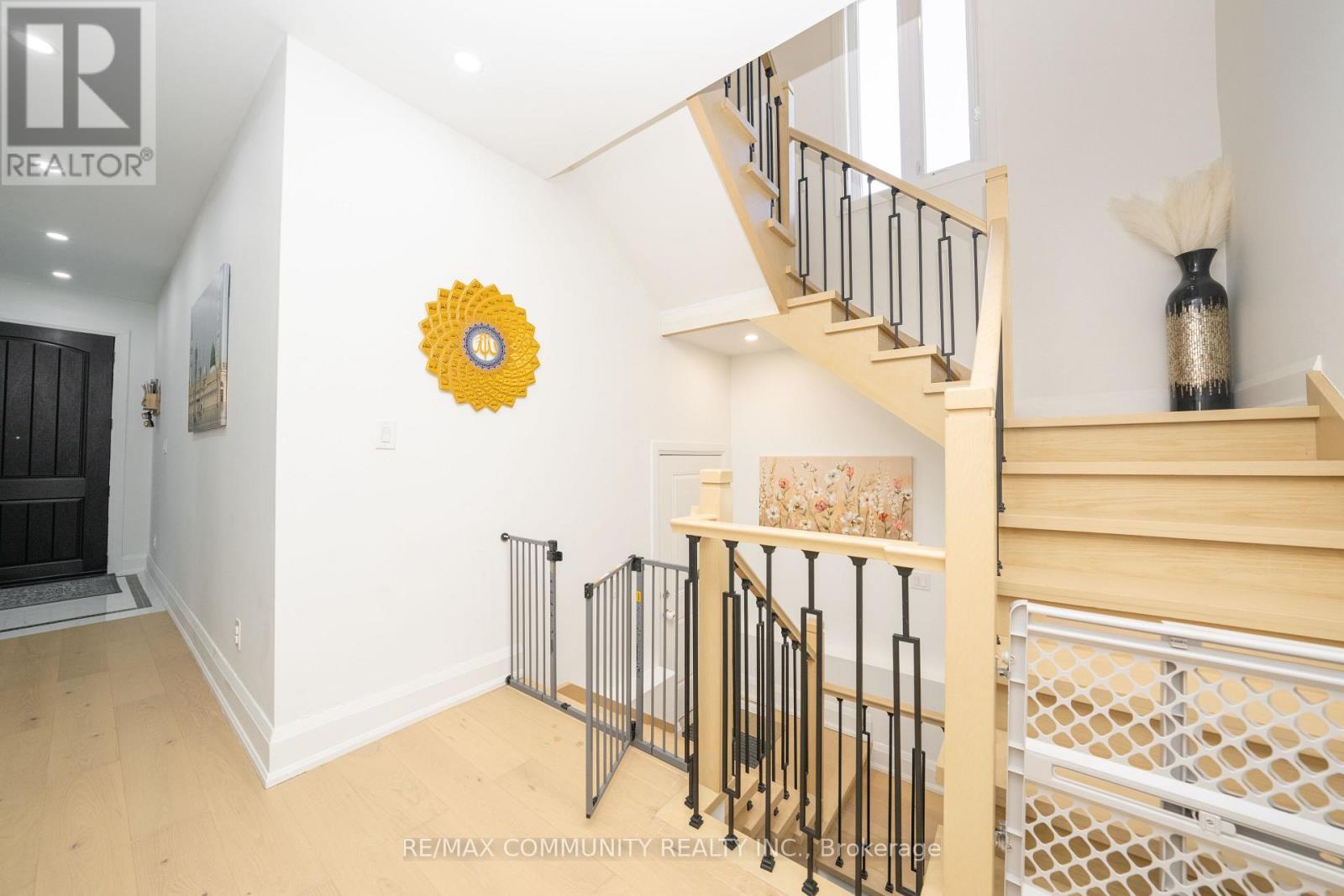 75B Kitchener Road, Toronto, ON