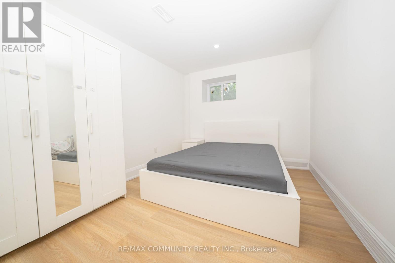 75B Kitchener Road, Toronto, ON