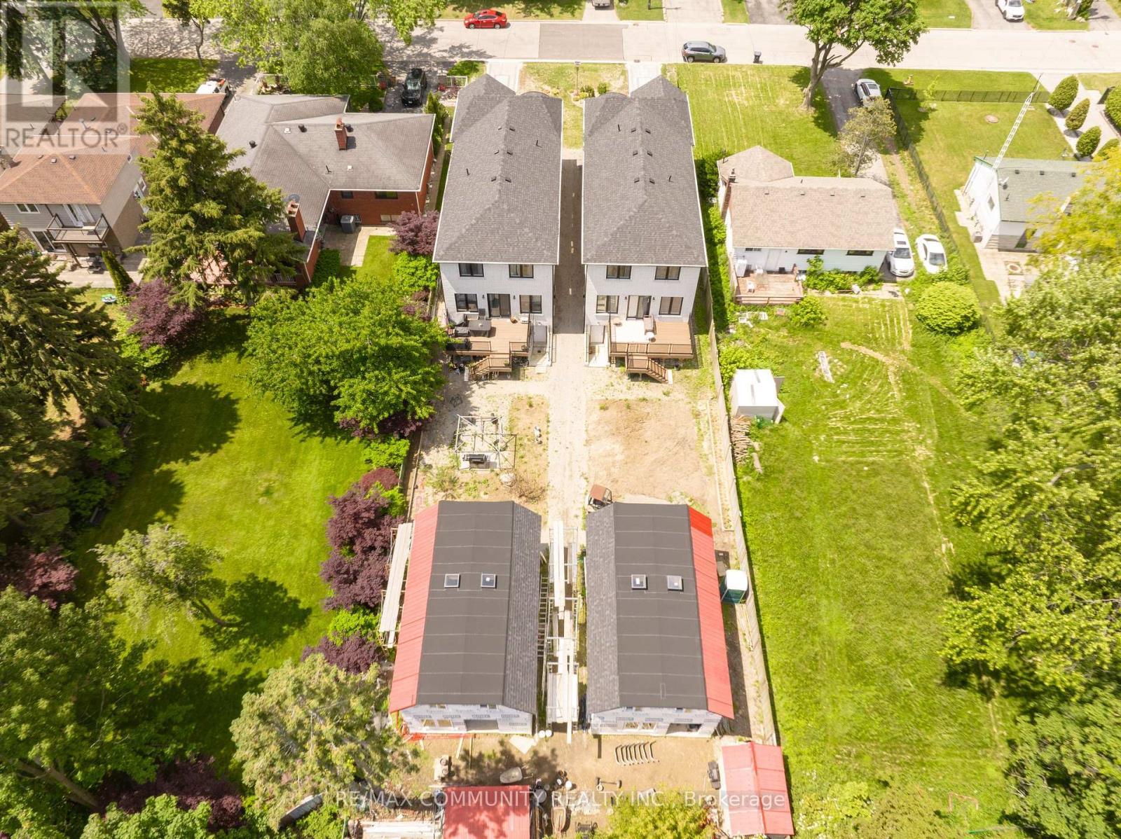 75B Kitchener Road, Toronto, ON