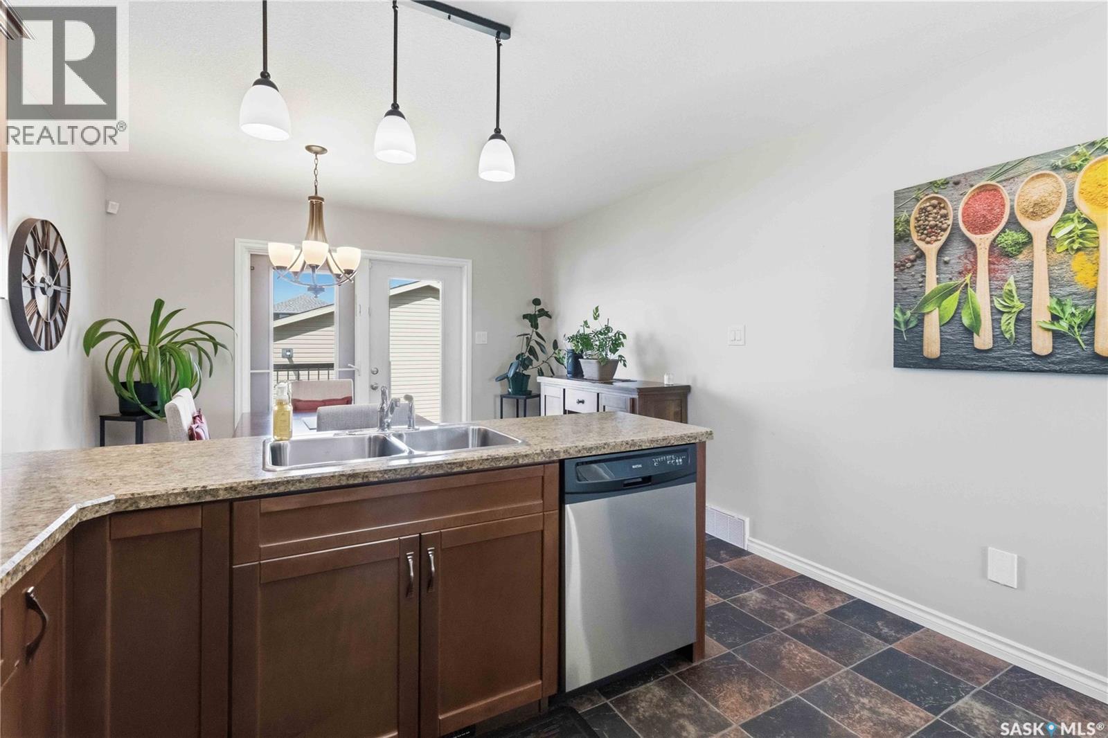 129 Warwick Crescent, Warman, SK