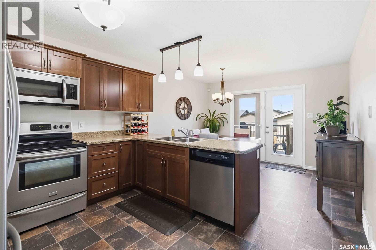 129 Warwick Crescent, Warman, SK