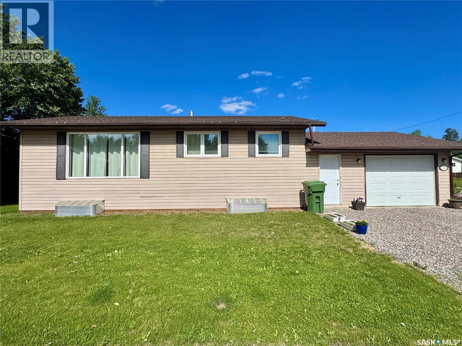 1504 Studer Street, La Ronge, SK