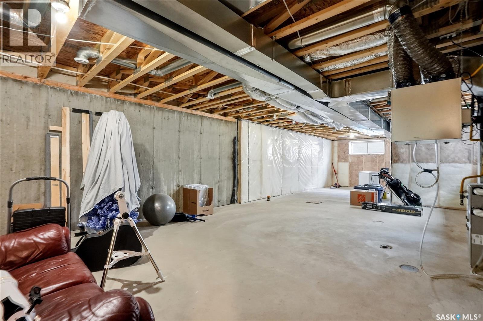 631 Brighton Gate, Saskatoon, SK