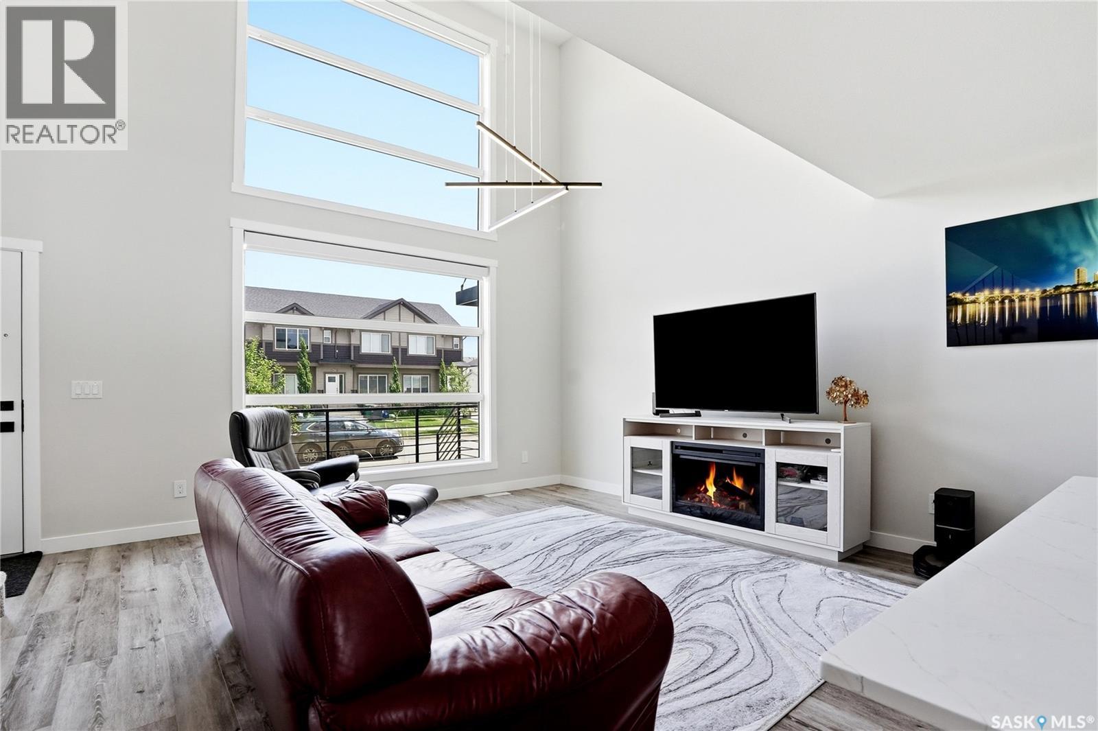 631 Brighton Gate, Saskatoon, SK