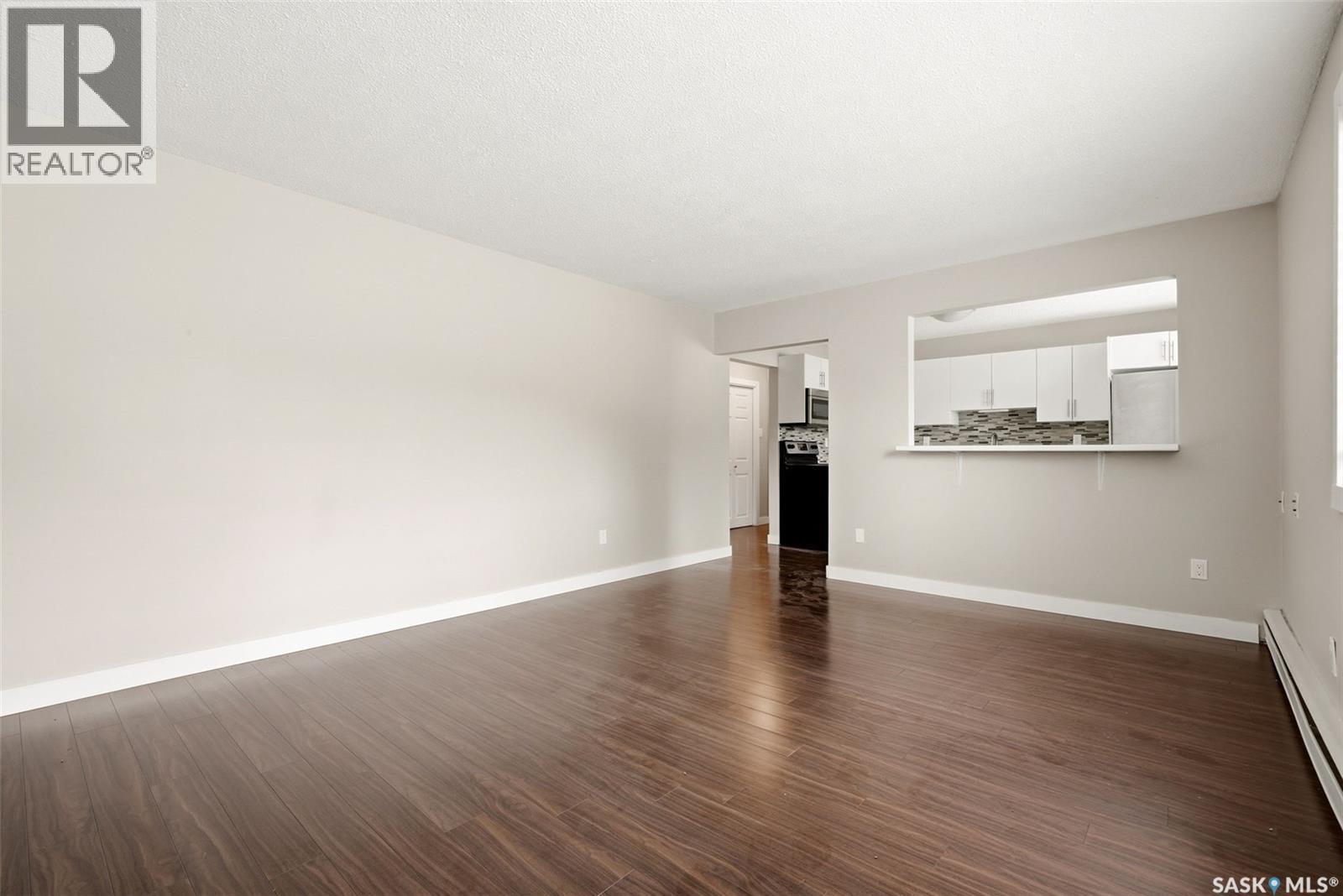 3 230 Broadway Avenue E, Regina, SK