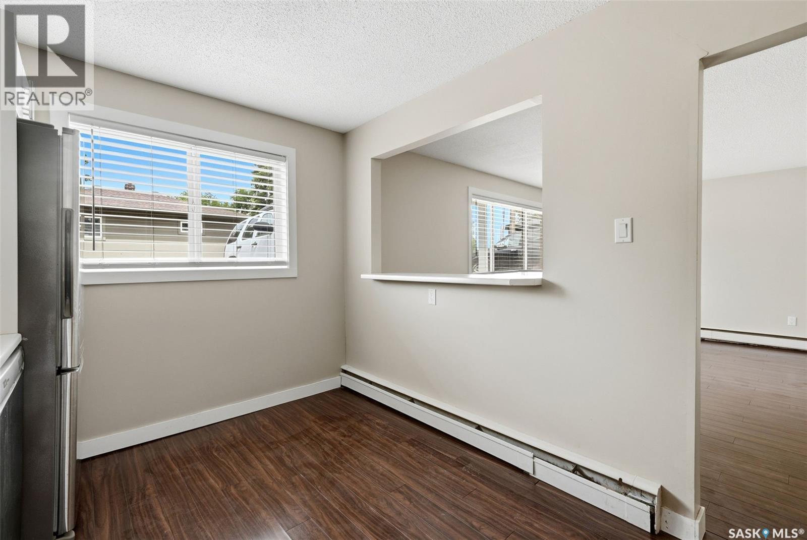 3 230 Broadway Avenue E, Regina, SK