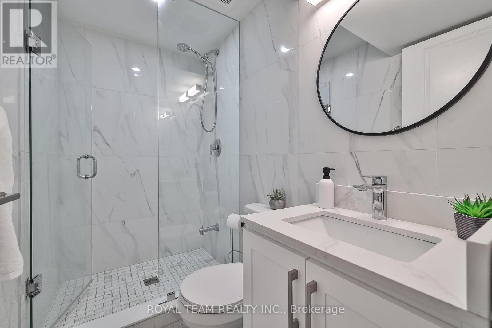 6 Crioline Road, Toronto, ON