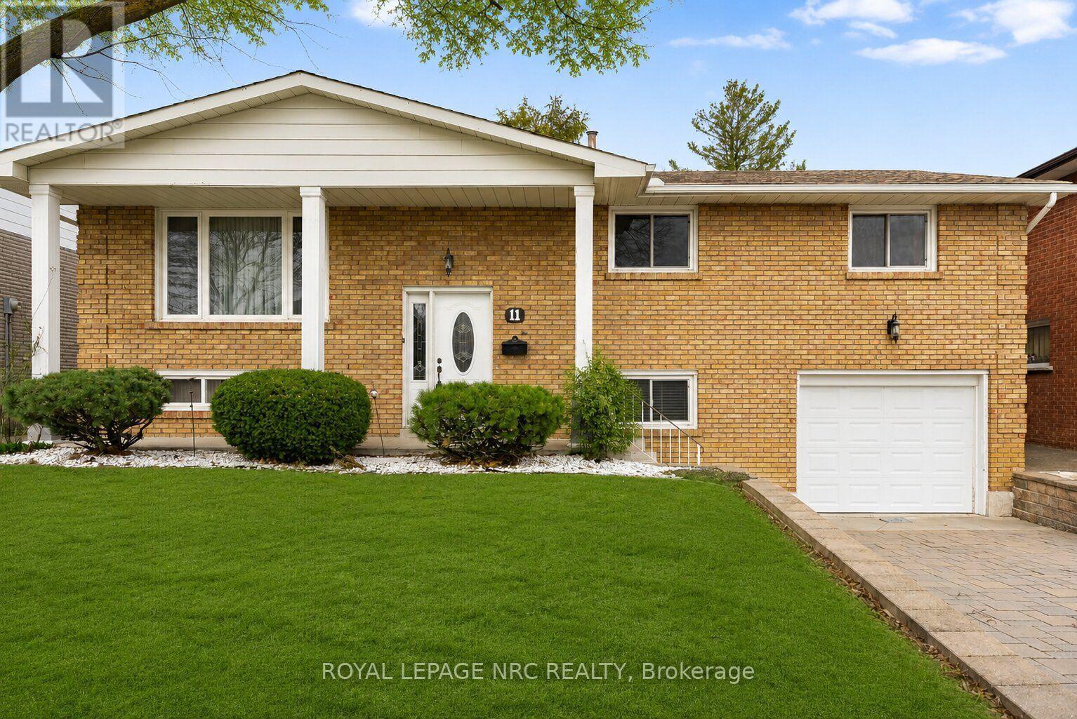 11 Pinard Street, Hamilton, ON - Outdoor