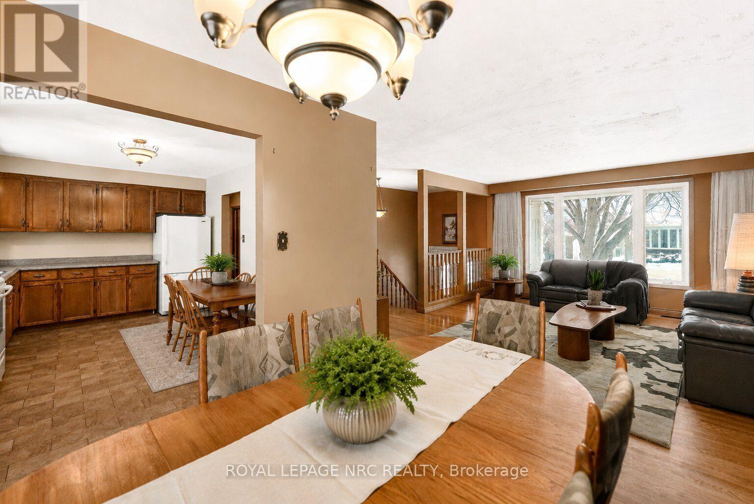 11 Pinard Street, Hamilton, ON - Indoor