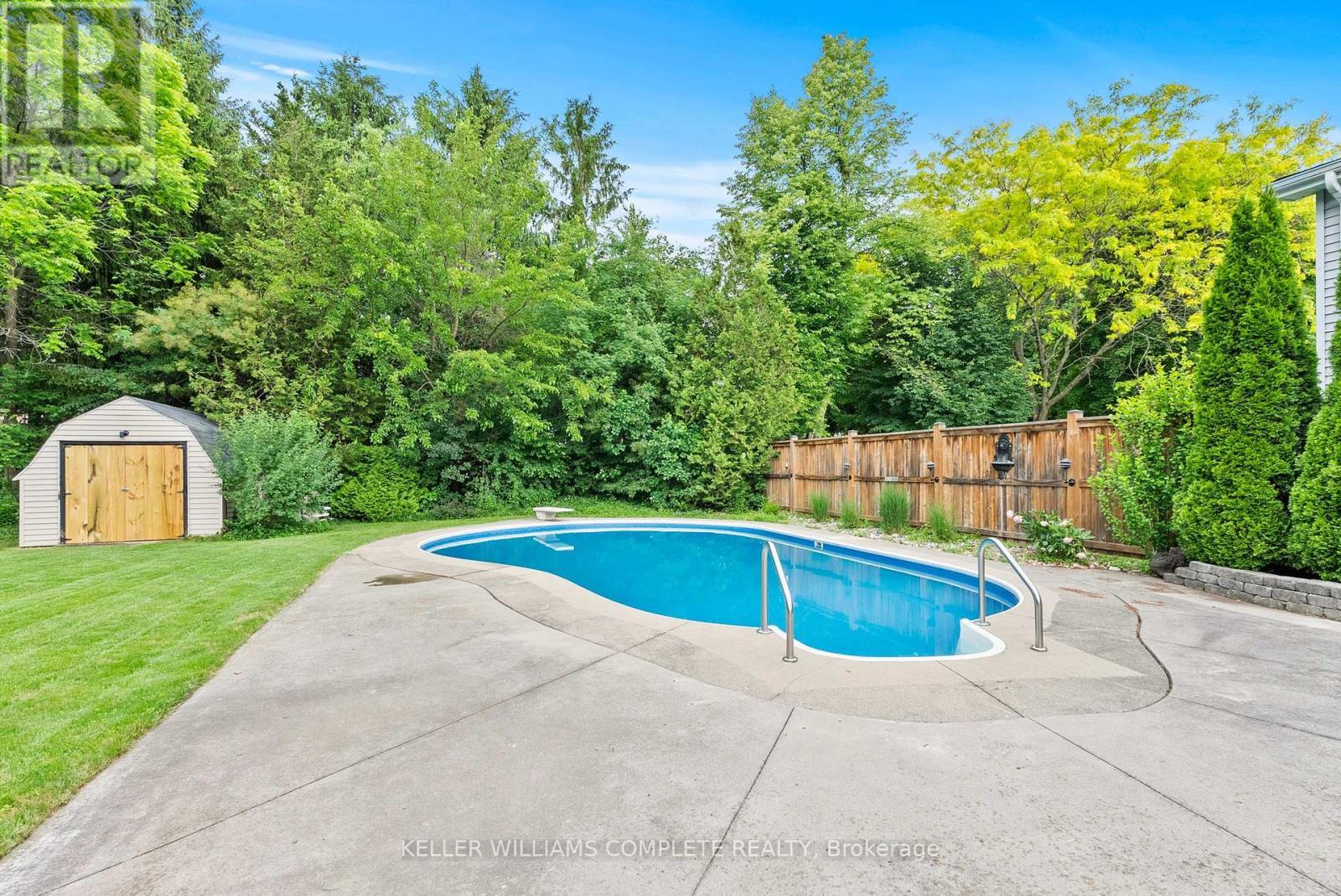 44 Fireside Drive, Hamilton, ON