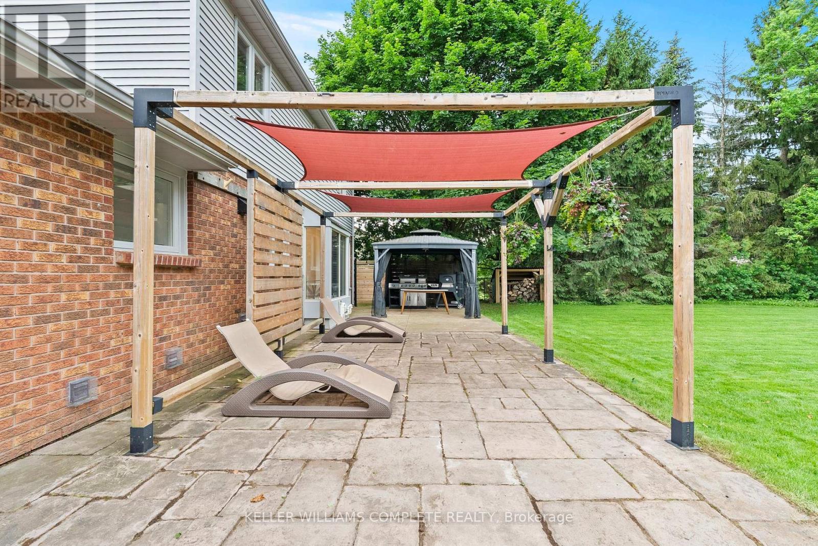44 Fireside Drive, Hamilton, ON