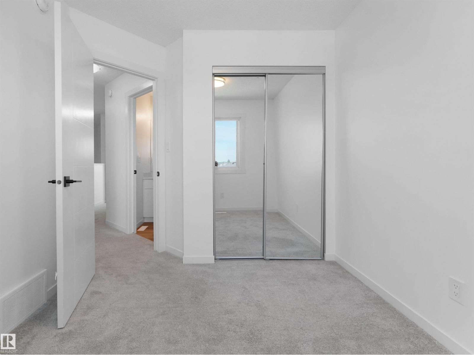 1230 Aster Bv Nw, Edmonton, AB