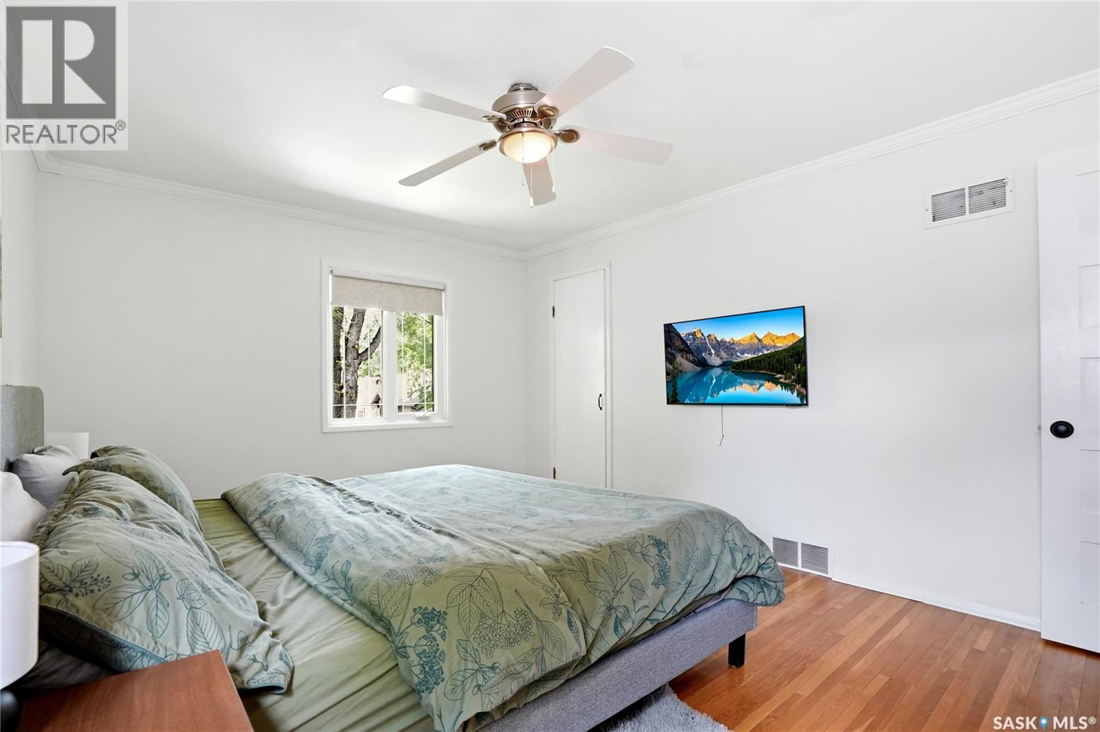 114 7Th Street E, Saskatoon, SK