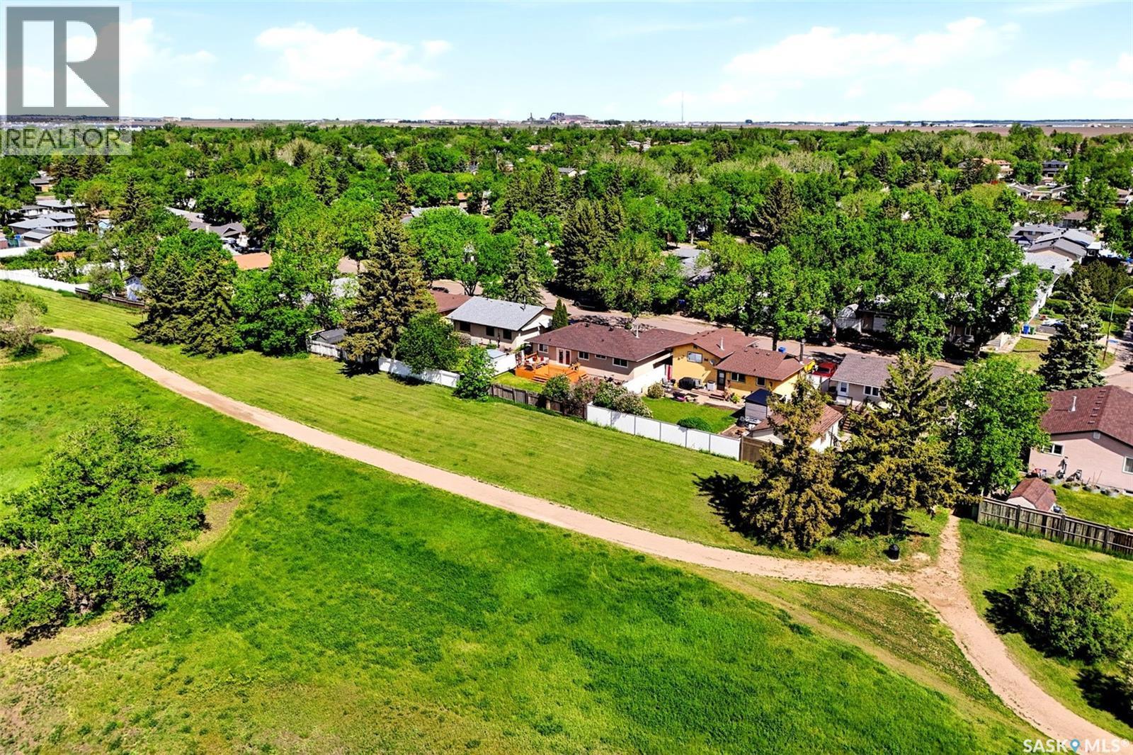 39 Bothwell Crescent, Regina, SK